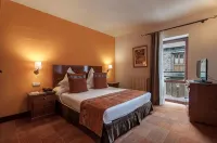 Hotel Vilagaros - Parking