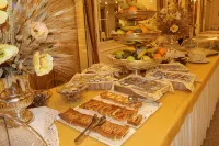 Hotel Astoria - breakfast