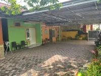 Bu Sur Homestay