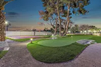 15,000 sqft Mansion 5 min from strip! 1.5 acre compound. - Villas