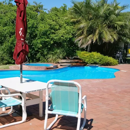 Guichen Bay Motel