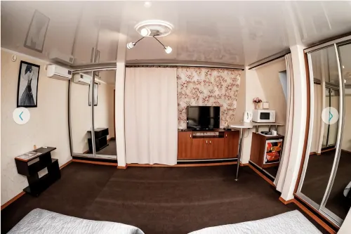 Nautilus Hotel - 2-Star