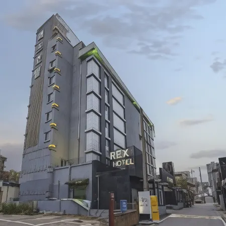 Rex Hotel