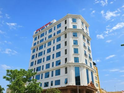 Kingdom Hotel CUA Lo