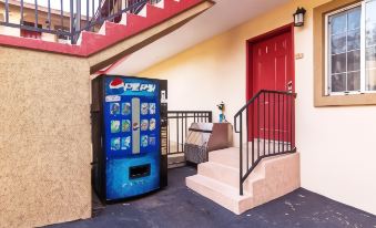 Econo Lodge Long Beach I-405