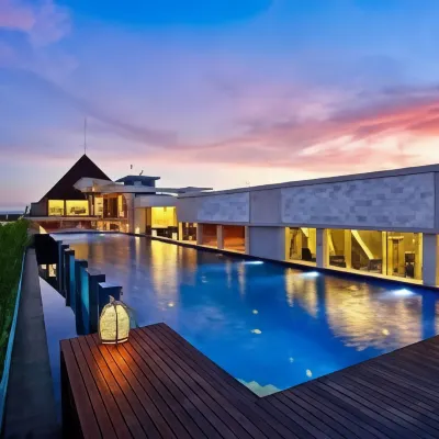 Mega Boutique Hotel & Spa Bali Hotels near شاطئ بينجيمباك