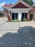 Charming one bedroom apartment near MSU and downtown