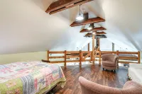 Farm Guesthouse in CVNP near Brandywine Falls - Homestays