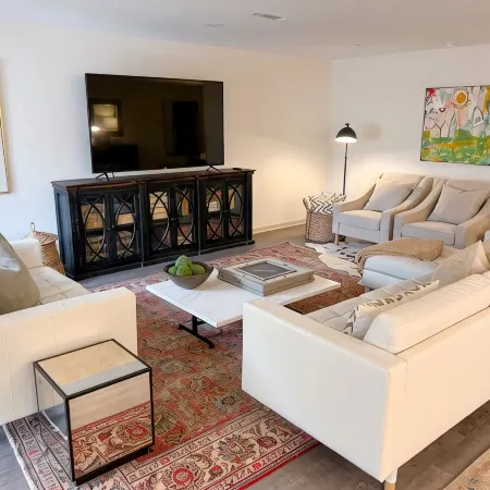 The Reserve on Spring in downtown Searcy close to restaurants and Harding!