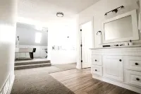 Bright 5-BDR Home in the heart of Ogden-3600 sq.ft