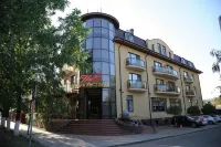 Restoran Provans Hotel - 2つ星
