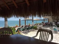 Suites Atlas - Ocean Front - Apartments