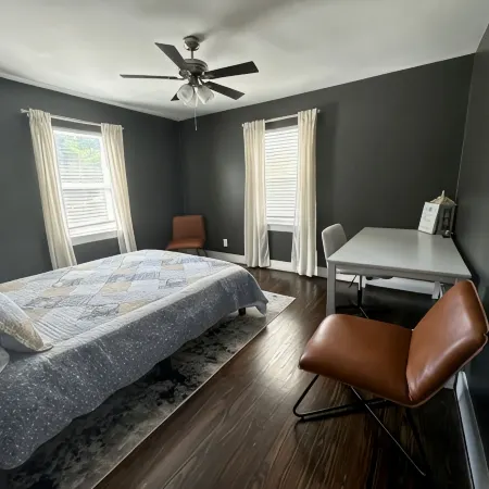 3Br Home w/ WiFi & Office Space