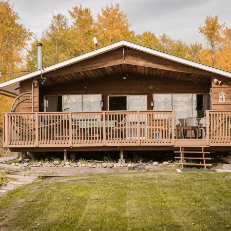Cozy lake Cottage