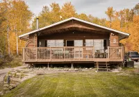 Cozy lake Cottage