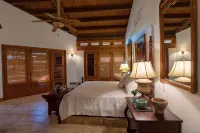 Luxury Private 5-bedroom Villa in Casa de Campo, Fully Staffed, Two Golf Carts - homestay