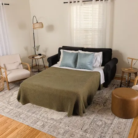 Cozy 2BR Apartment, 5-10 Min to Cincinnati!