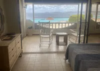 Oceanfront Completely Upgraded Sand Dollar Resort  1 Bedroom Unit A2. Bari Reef - Alloggi