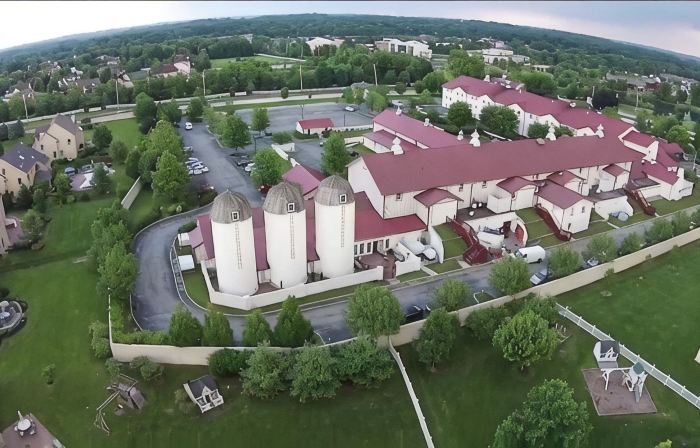 Normandy Farm Hotel & Conference Center