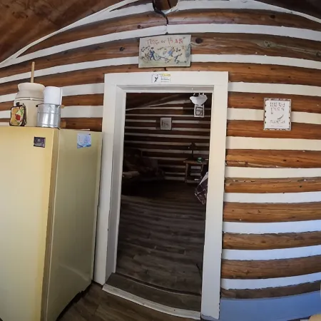 Chinook Cabins & RV Park