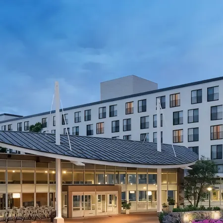 Embassy Suites by Hilton Boston Marlborough
