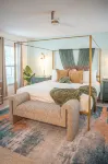 Pickleball, Heated Pool, Hot Tub, Golf & Games, Near Beaches - Beach