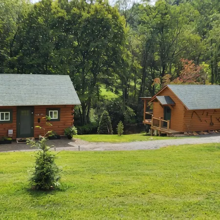 Creekside Cabins of Fancy Gap