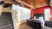 North Lake Lodges & Villas - Homestays