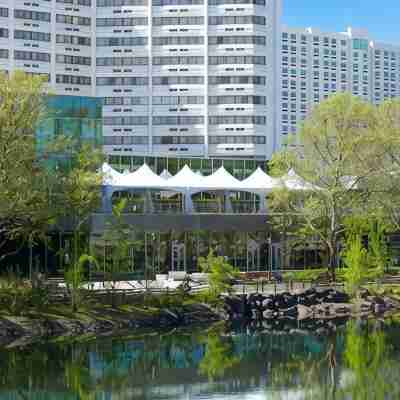 DoubleTree by Hilton Spokane-City Center Hotel Exterior