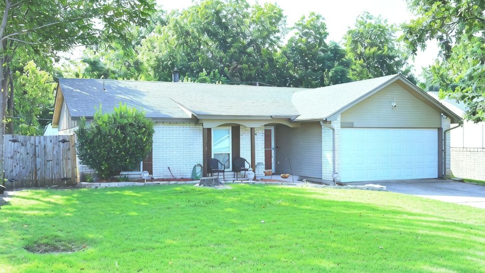 "Family-Friendly Getaway: Relax & Unwind at The Bates Oasis Retreat