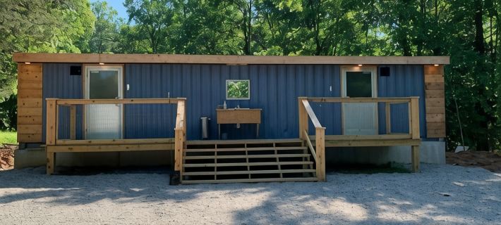 Enchanting Glamping Tent on Lake Cumberland ウェインのホテル