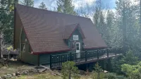 The Cozy Cub: Air Conditioning, Dog Friendly, Pool Table, Private Lakes in Bls - Pools
