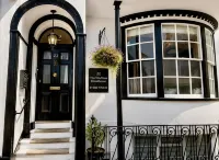 The Wadham - Guest houses