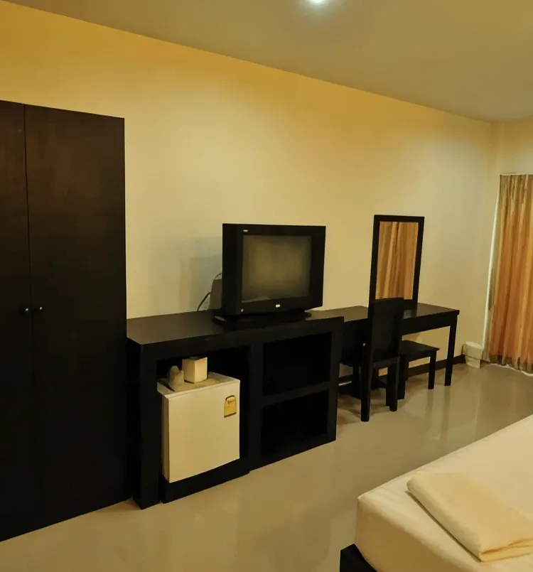 ห้องสแตนดาร์ด เตียงใหญ่ 1 เตียง