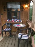 Private Cabin with hot tub. Nestled in the Woods just off Lake Limestone, Texas. - 2-Star