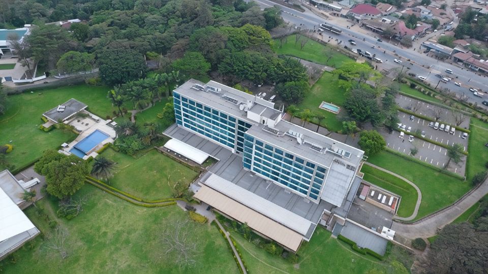Mount Meru Hotel