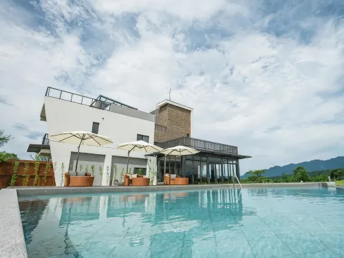 The Silence Manor - Hot Springs