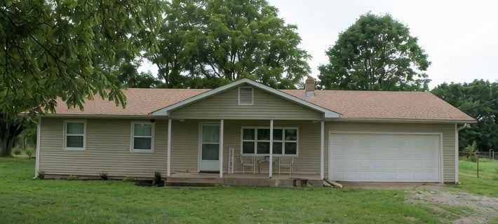 Beautiful and peaceful home located just 10 minutes from the White River! Hotels in Baxter County