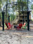 Private 14 acre Creek side Cabin and close to Lake - 2-Star