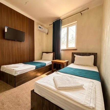 Usmoon Hotel