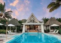 Little Polynesian Resort - Beach