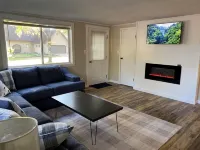 3 - Bedroom Cottage Near Lake Mitchell in Cadillac - 3-Star