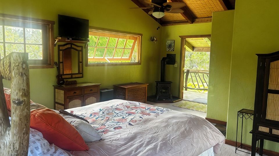 Lazy Lehua Cottage