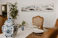 Coastal 3-BR Lower Near Lake MI and Downtown Sheboygan - บังกะโล