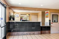 Bridgeway Inn & Suites - Pysäköinti