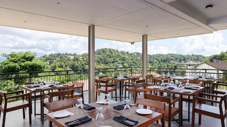Oak Ray Sky Terrace