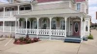 Branson Victorian Inn - صديق للحيوانات الاليفة