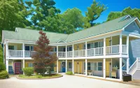 Empire Lakeshore Inn - parking