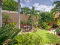 Casa Sur, Hacienda Living in Merida Centro - บังกะโล