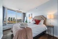 Downtown DT 1‑Bedroom Apartment&Water View - 3-Sterne